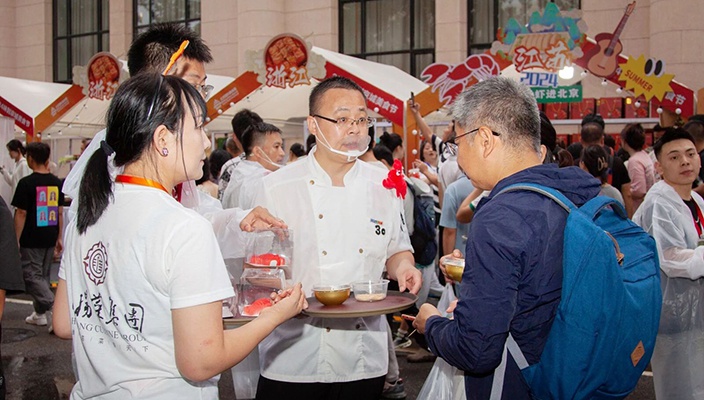 以食為媒，淮揚(yáng)菜品鑒堂受邀參展“北京國(guó)際美食薈”